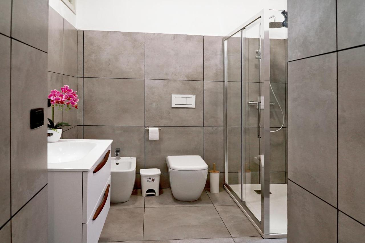 La Petite Suite San Giuliano Catania Luaran gambar