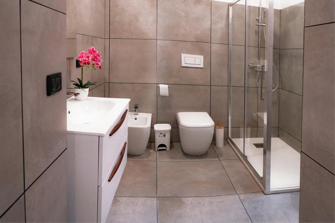 La Petite Suite San Giuliano Catania Luaran gambar