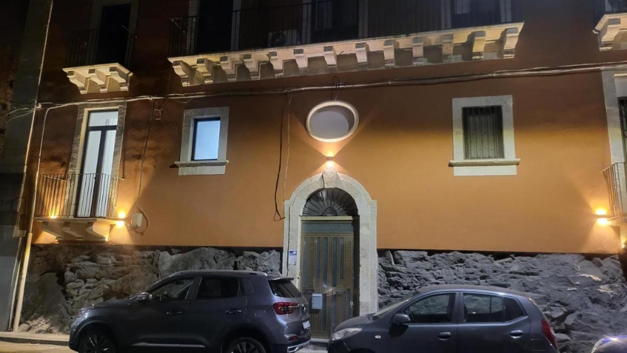 La Petite Suite San Giuliano Catania Luaran gambar
